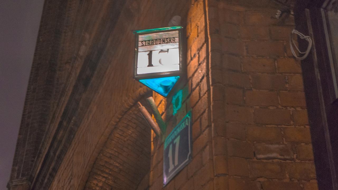 Hostel Motion Краков Экстерьер фото